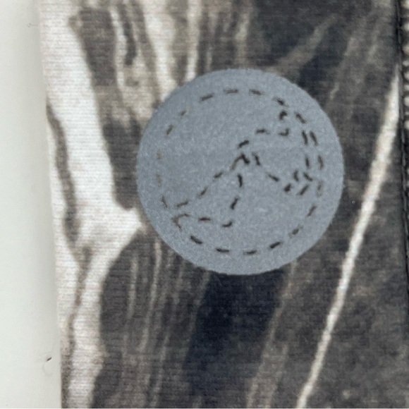 Threads 4 Thought NWT ReActive Sports Athetic Bra Grey White MarblexL - Picture 10 of 10